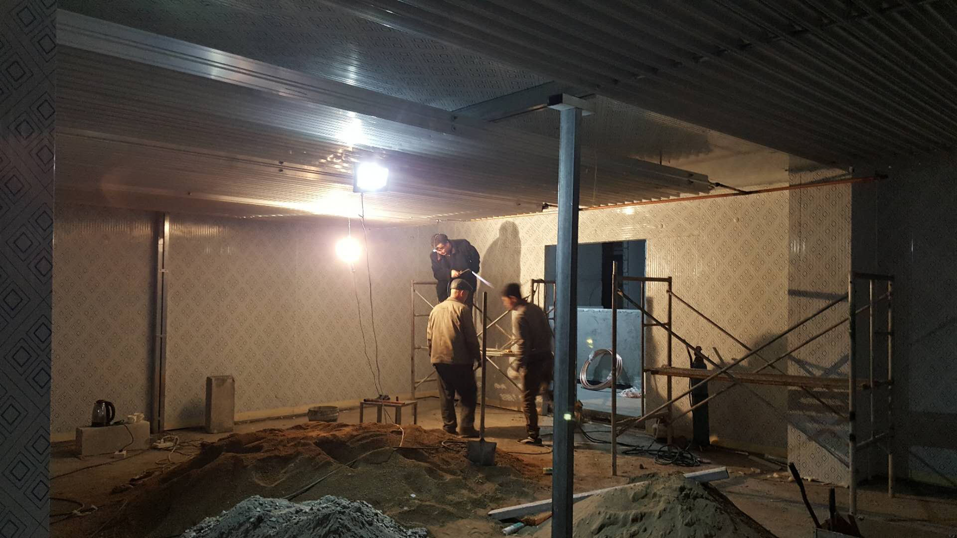 冷庫(kù) 冷庫(kù)